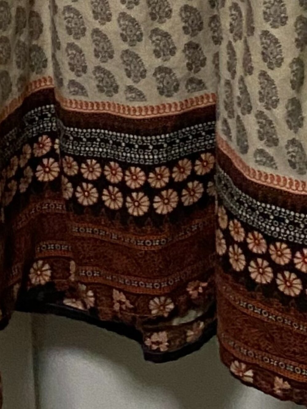 Wide strap, tan & brown, sundress w/scalloped top, size XL- 1X - Picture 4 of 8